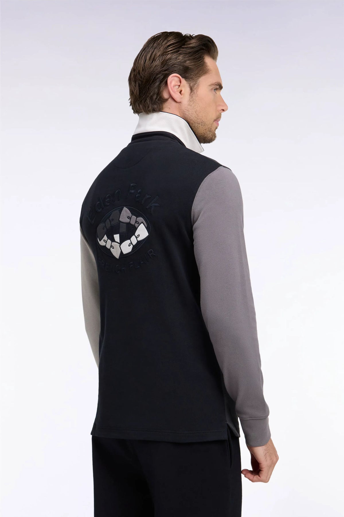 Dark Gray Tricolor