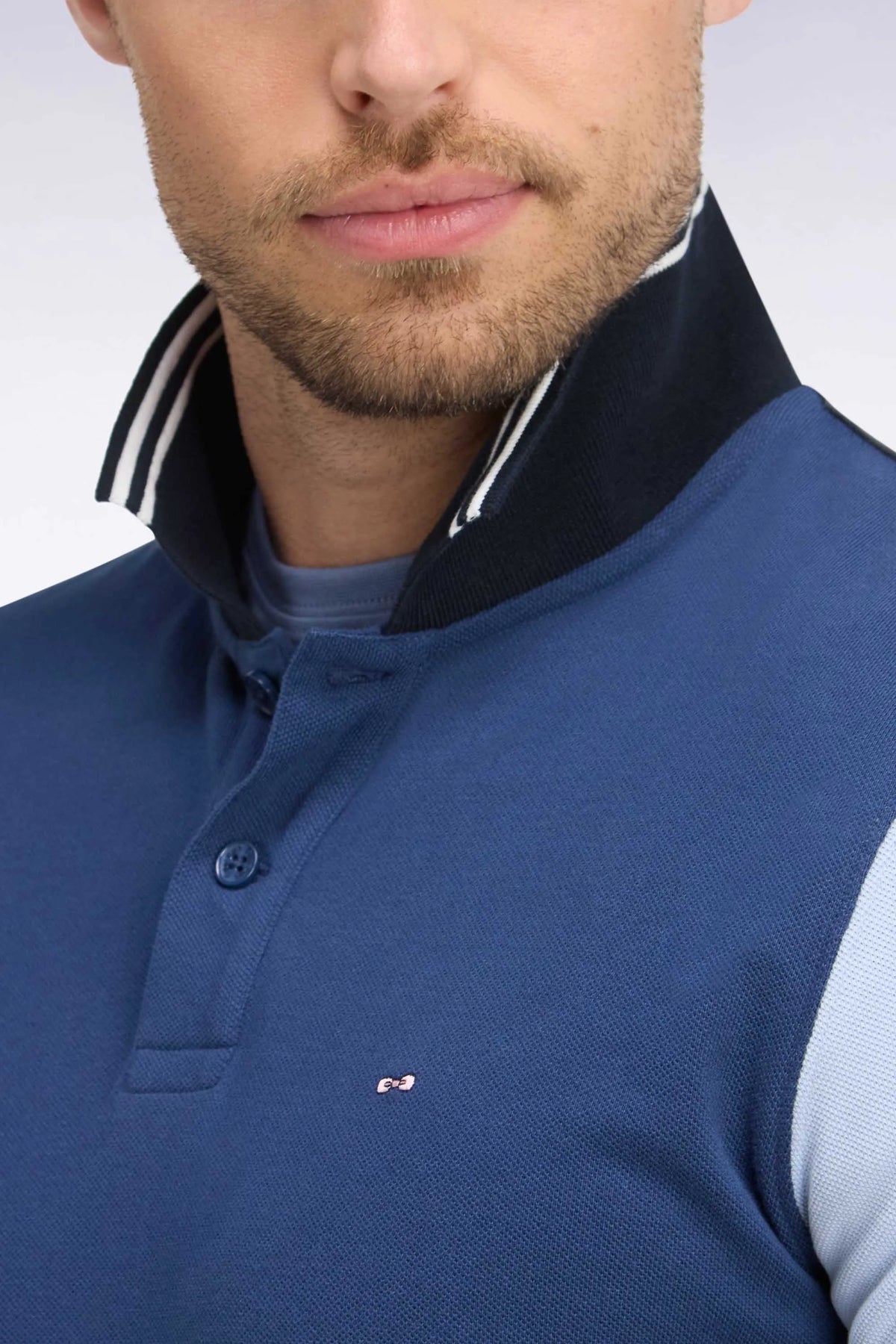 Blue Tricolor